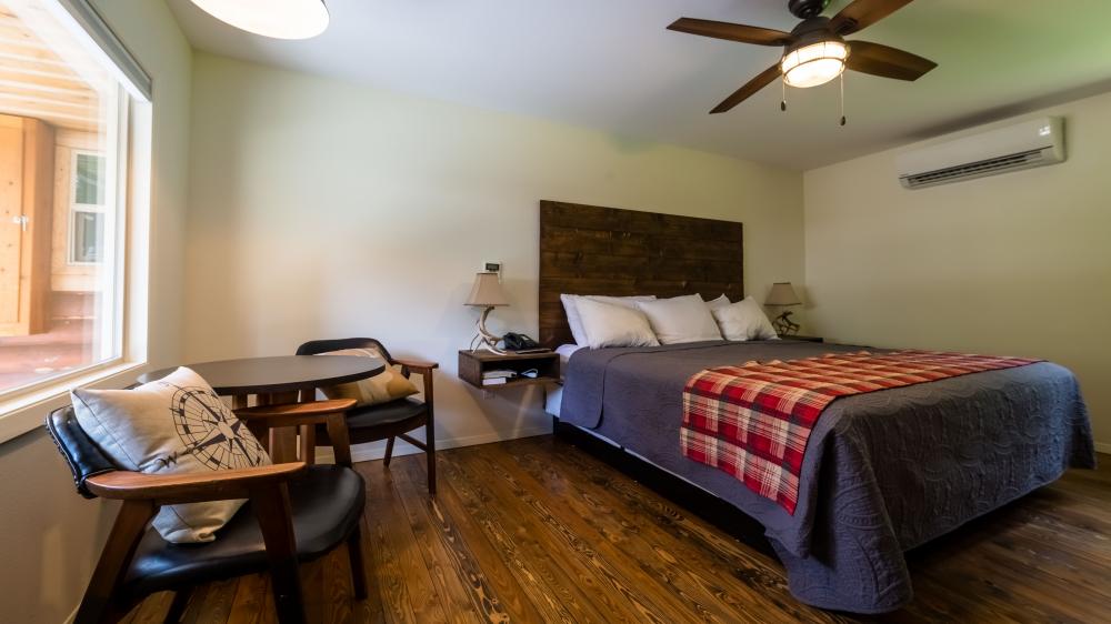 King Cabin
